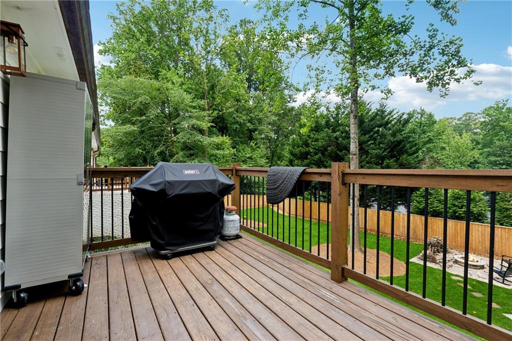 690 Amberidge Trail