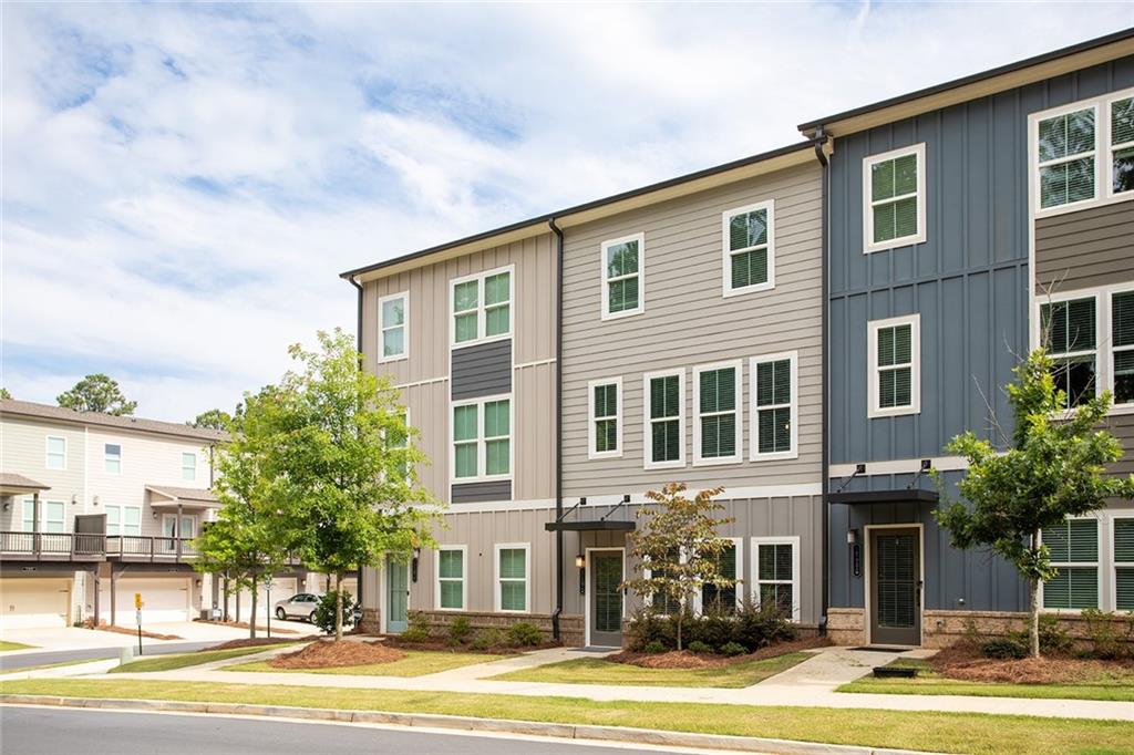 1190 Buice Lake Parkway