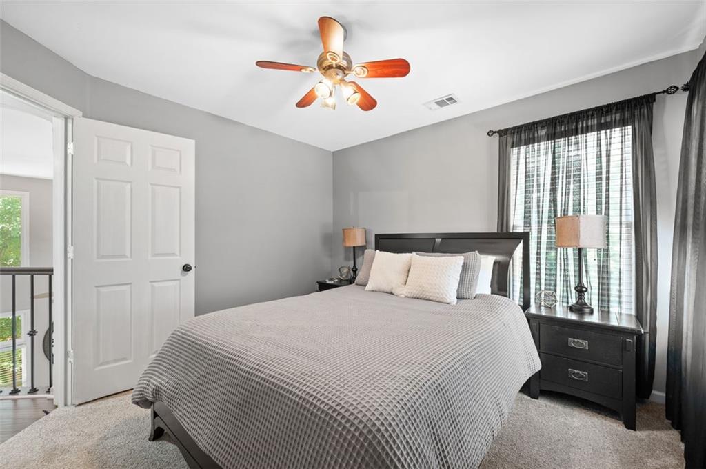 1015 LEGACY Walk
