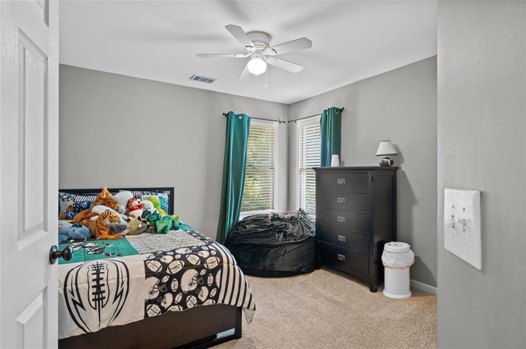 1015 LEGACY Walk