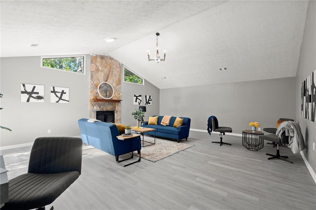 2580 Snake Court