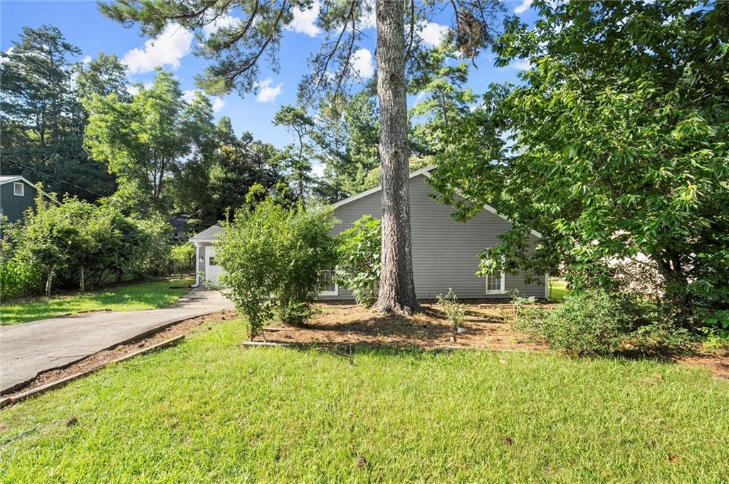 2580 Snake Court