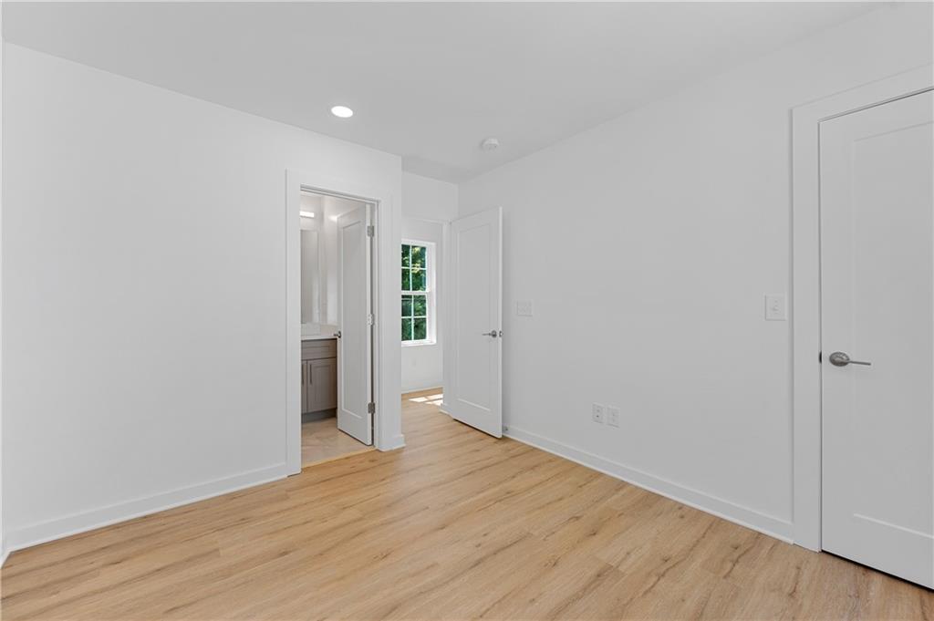 237 Howard Street NE Unit 5