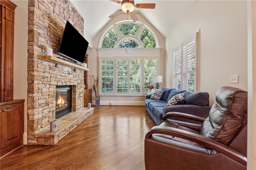 109 Rocky Point Court