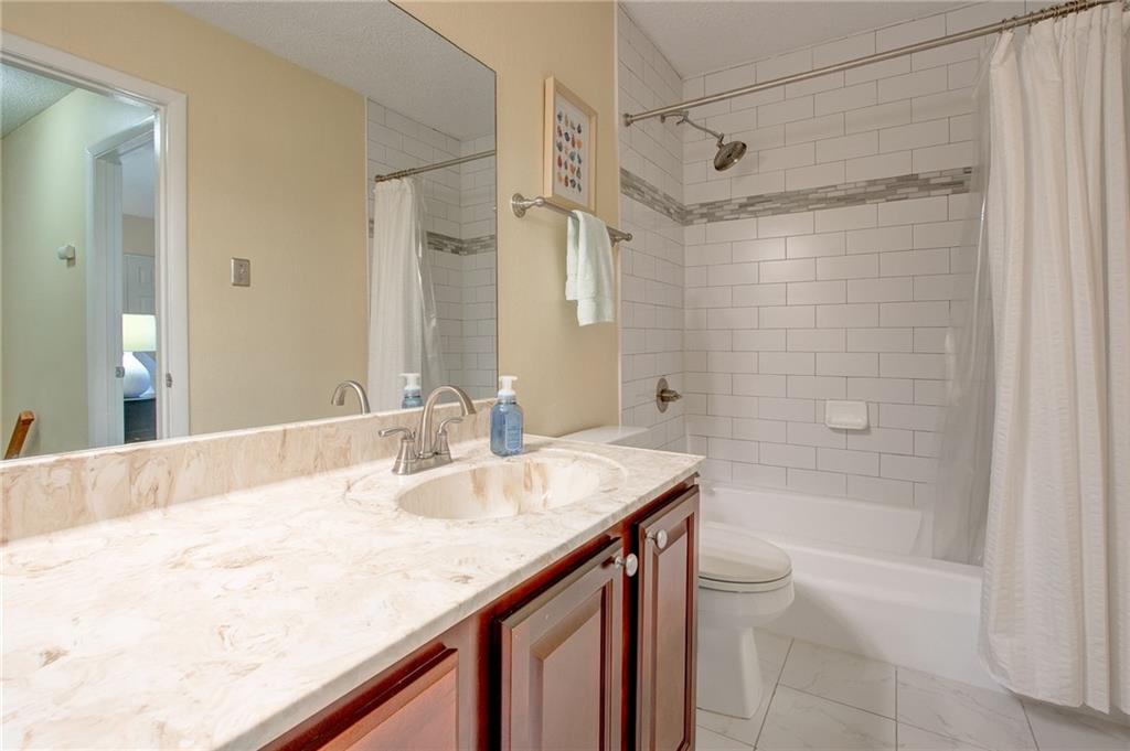 6900 Roswell Road Unit G5