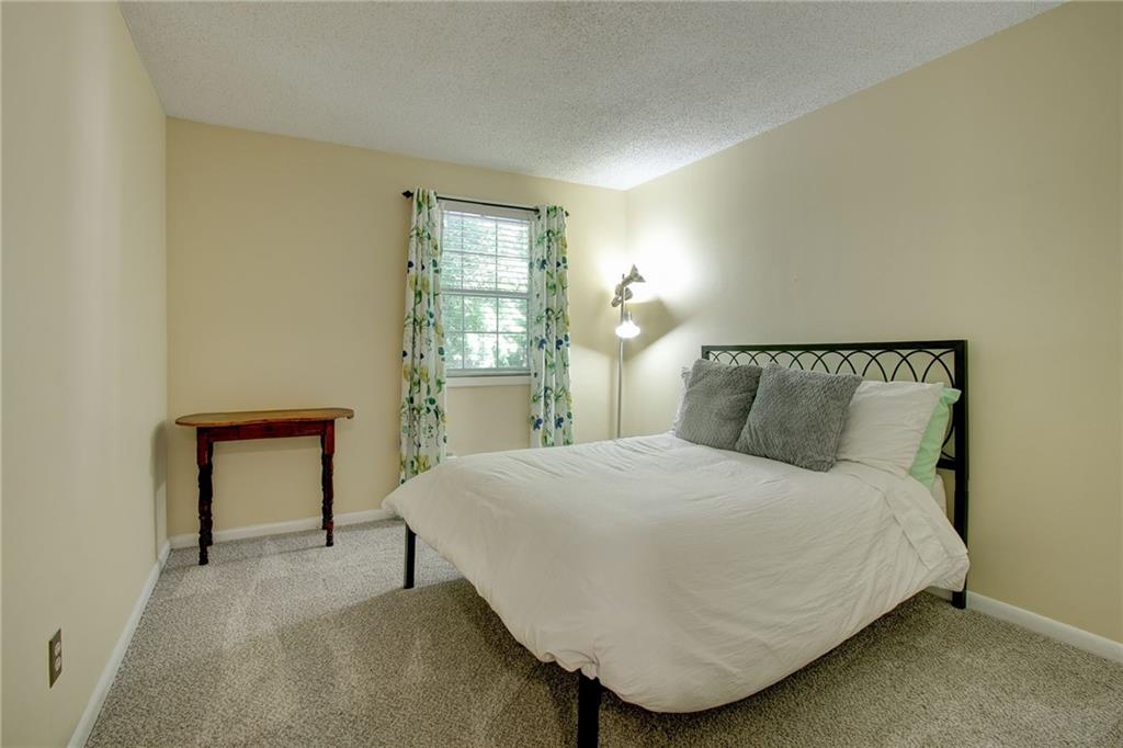6900 Roswell Road Unit G5