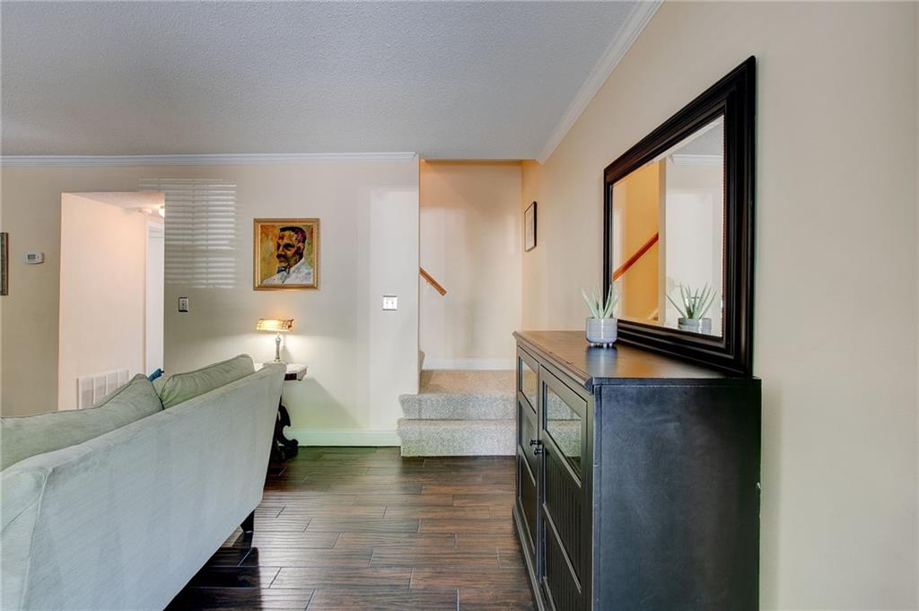 6900 Roswell Road Unit G5