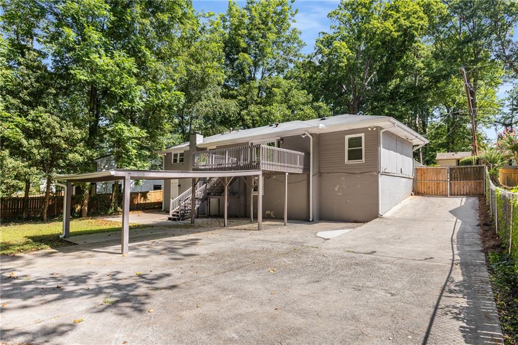 3426 Creatwood Trail SE