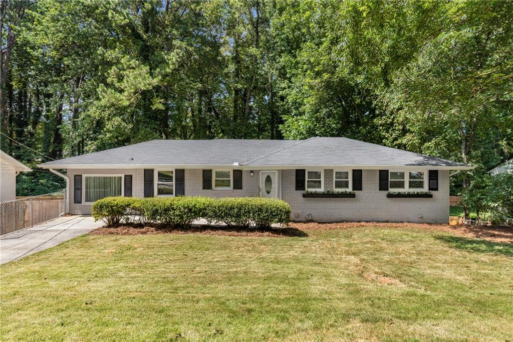 3426 Creatwood Trail SE