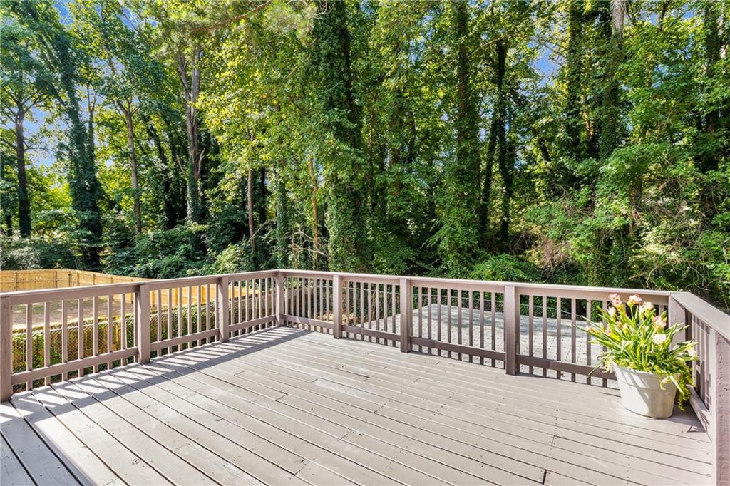 3426 Creatwood Trail SE