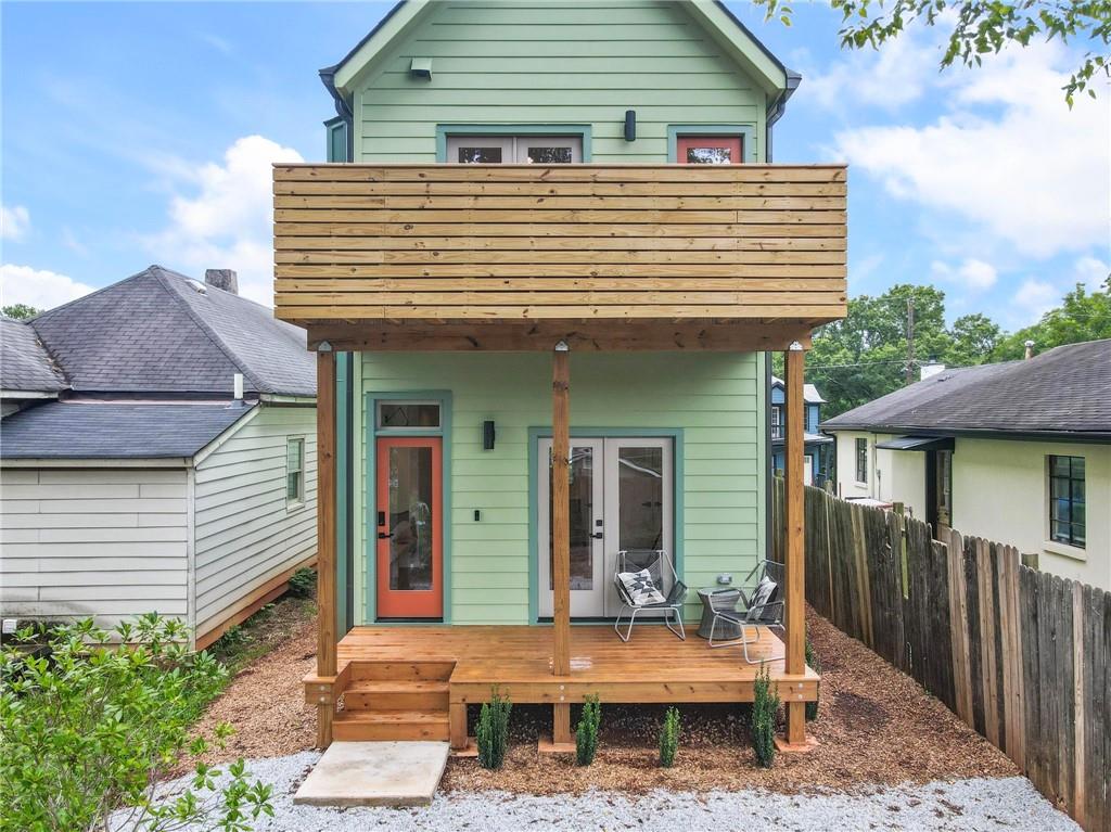 152 South Avenue SE