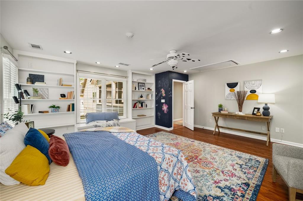 1928 MAIN Street NW