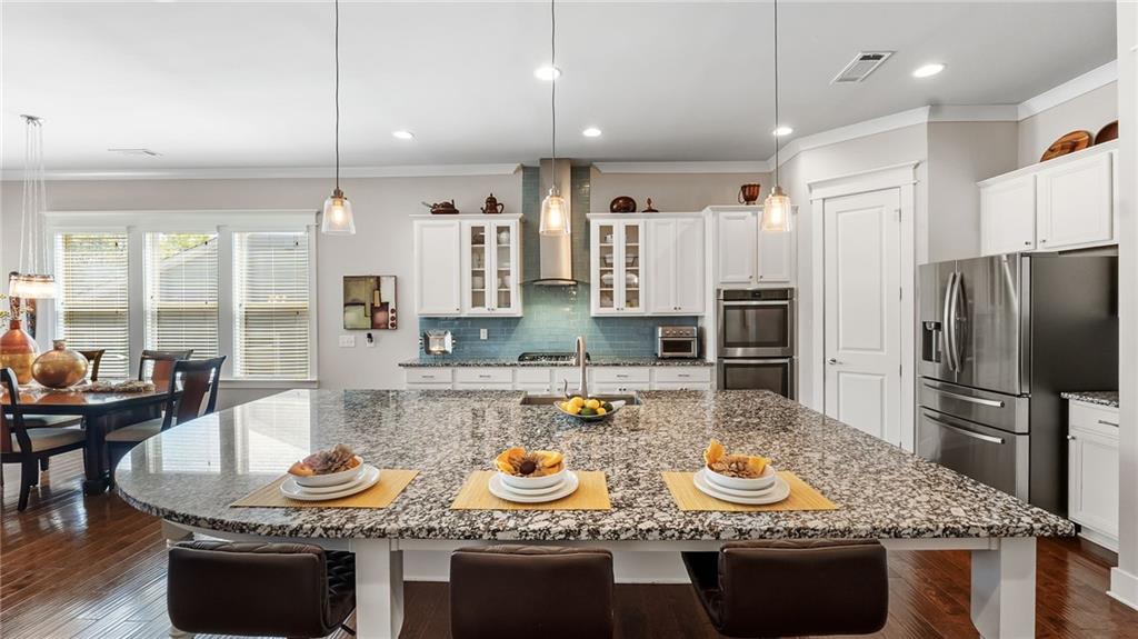 347 Woodridge Pass