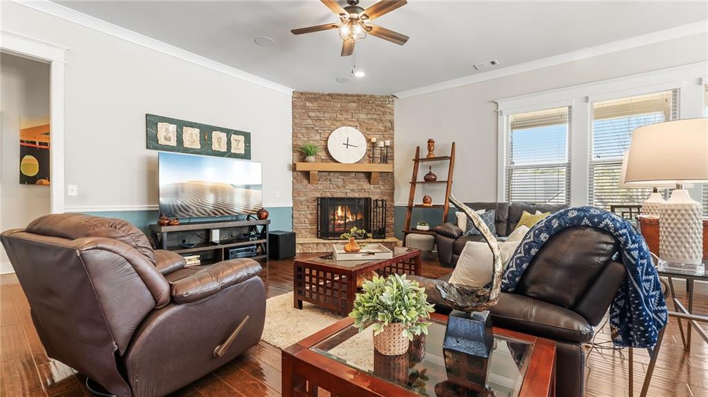 347 Woodridge Pass
