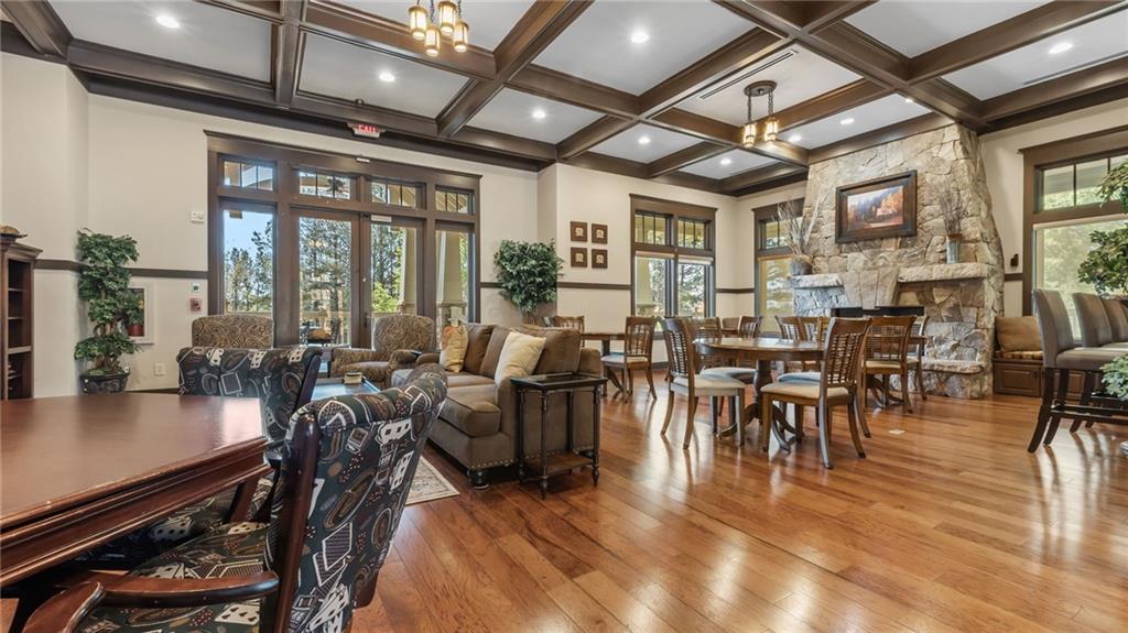 347 Woodridge Pass