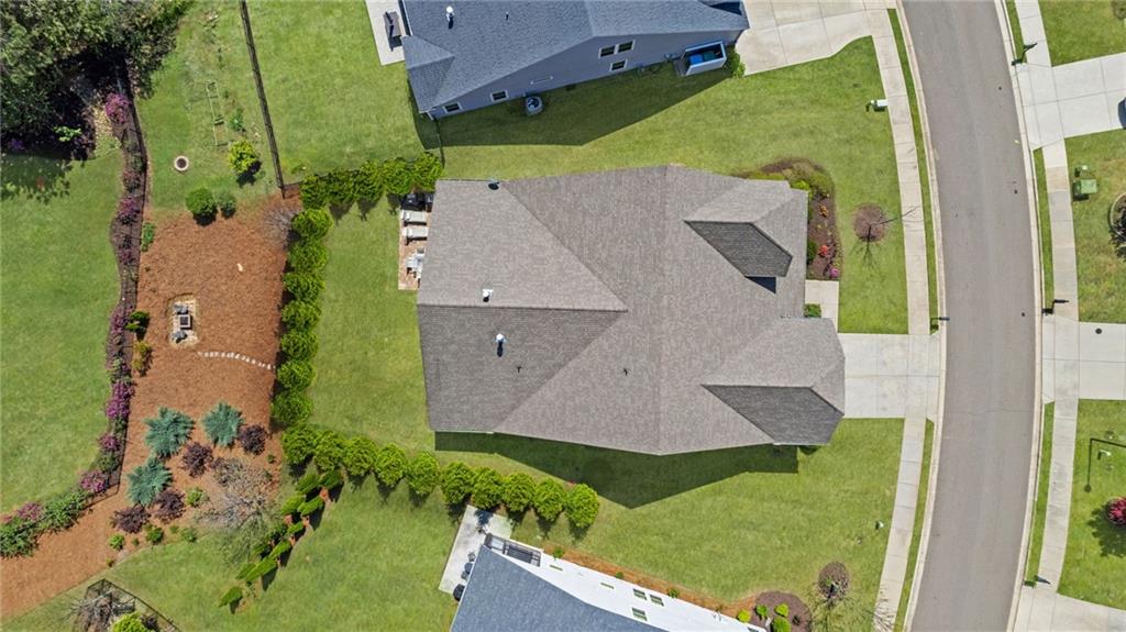 347 Woodridge Pass