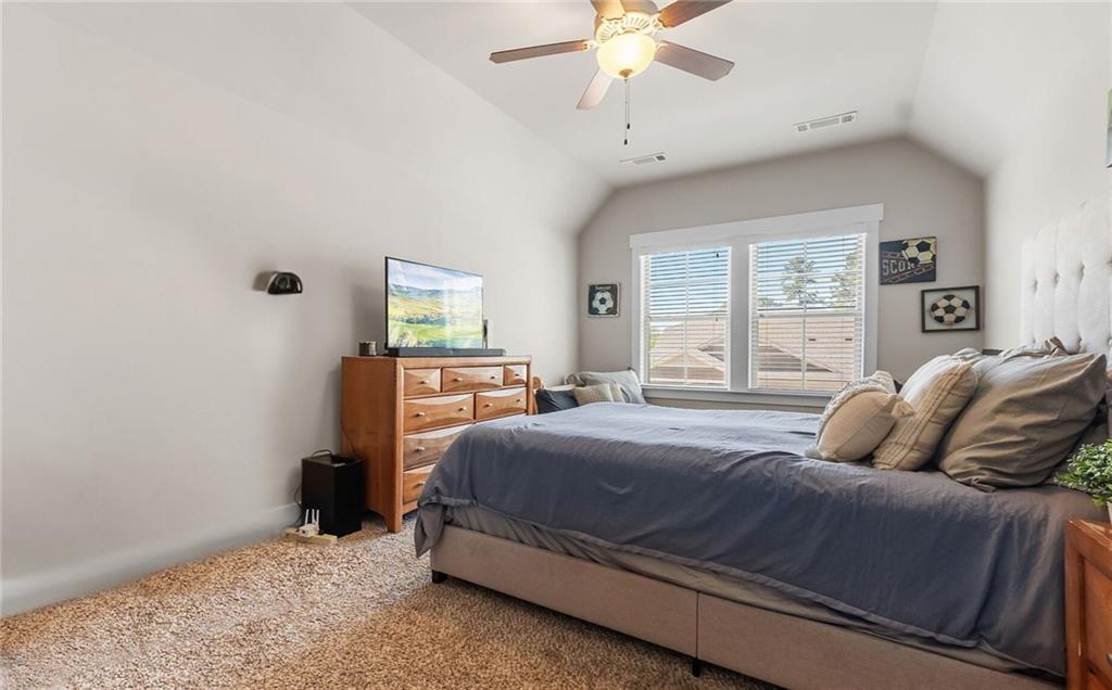 347 Woodridge Pass