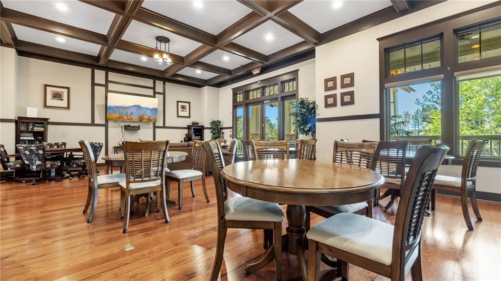 347 Woodridge Pass