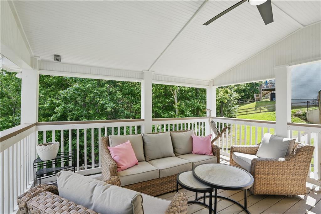 1255 Double Branches Lane
