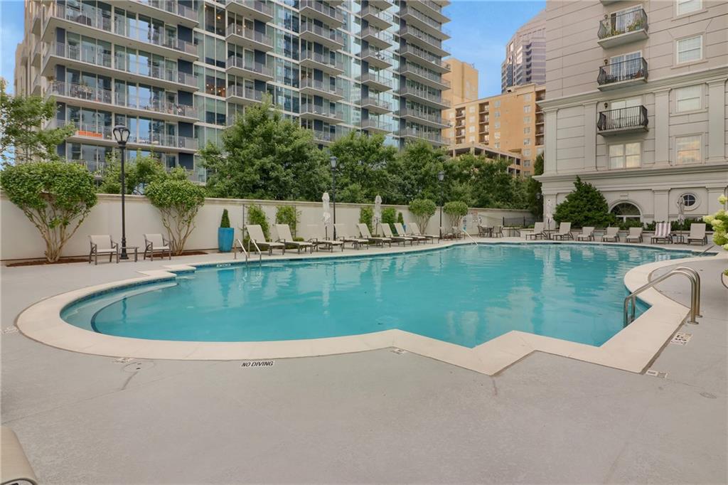 195 14th Street NE Unit 406