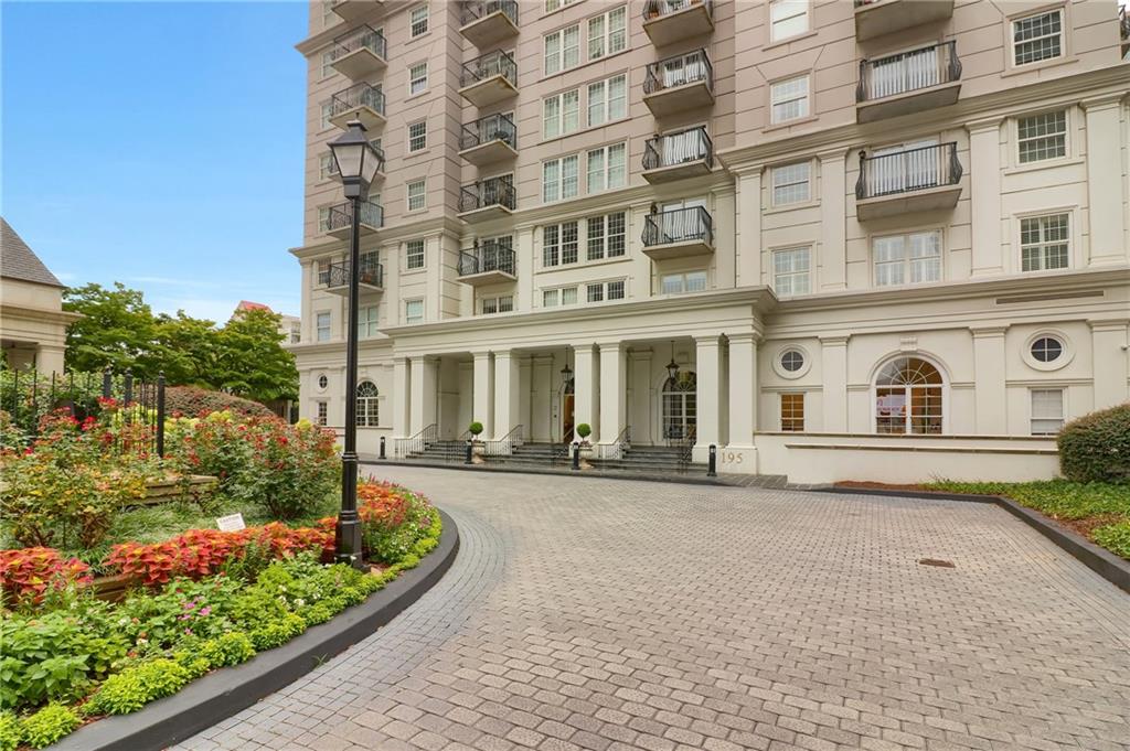 195 14th Street NE Unit 406