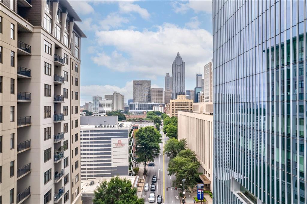 565 Peachtree Street NE Unit 1303