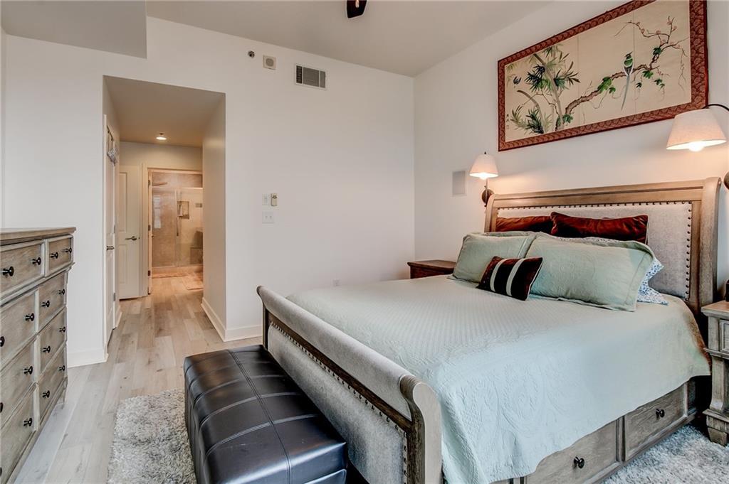 565 Peachtree Street NE Unit 1303