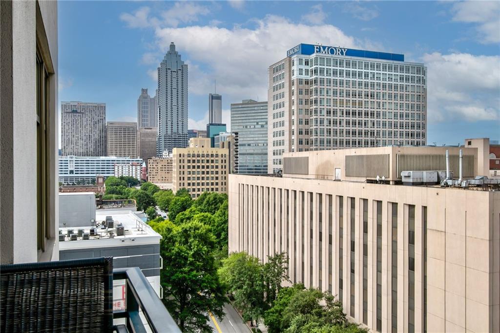 565 Peachtree Street NE Unit 1303