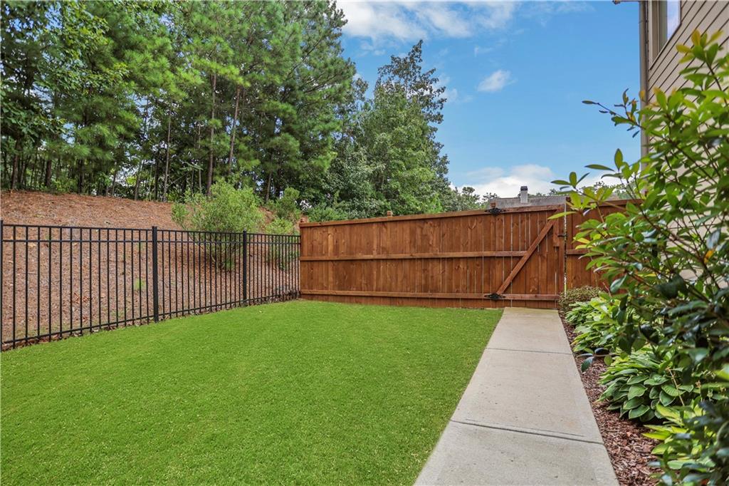 1803 Stone Bridge Way