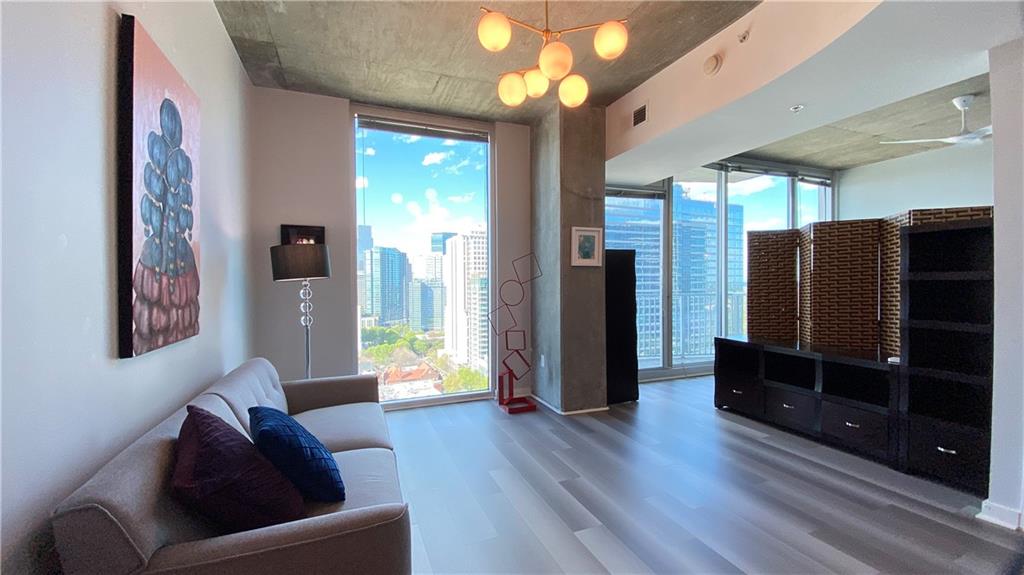 860 Peachtree Street NE Unit 2010