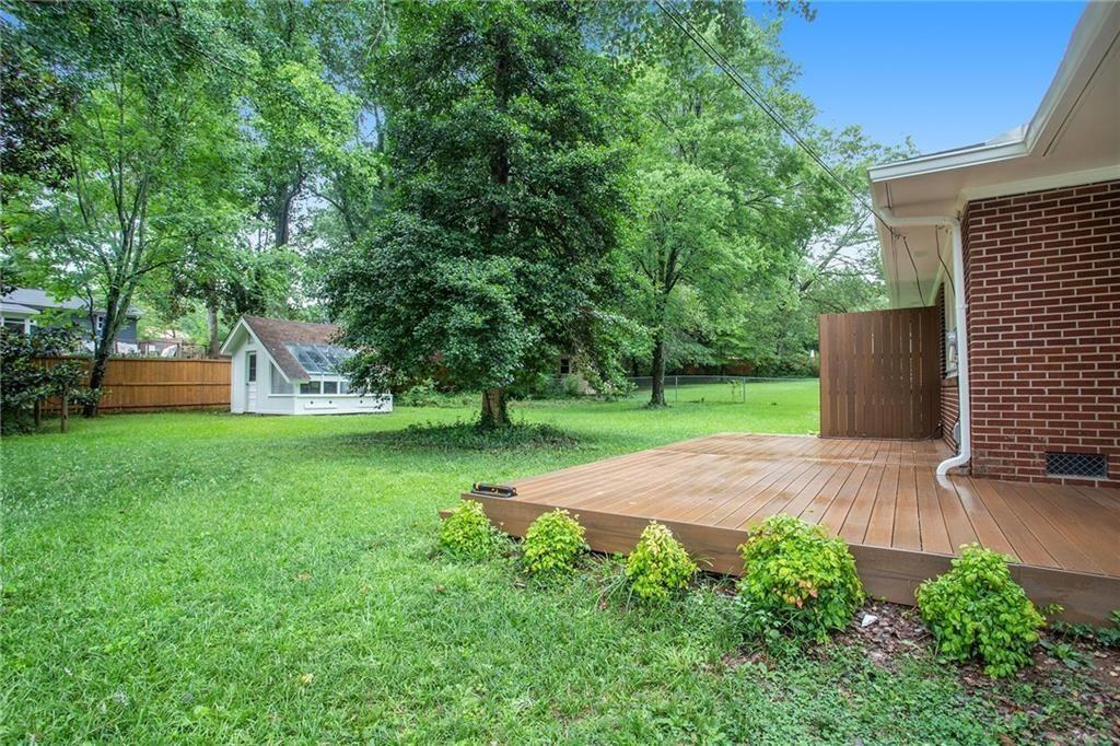 484 NW Polk Street