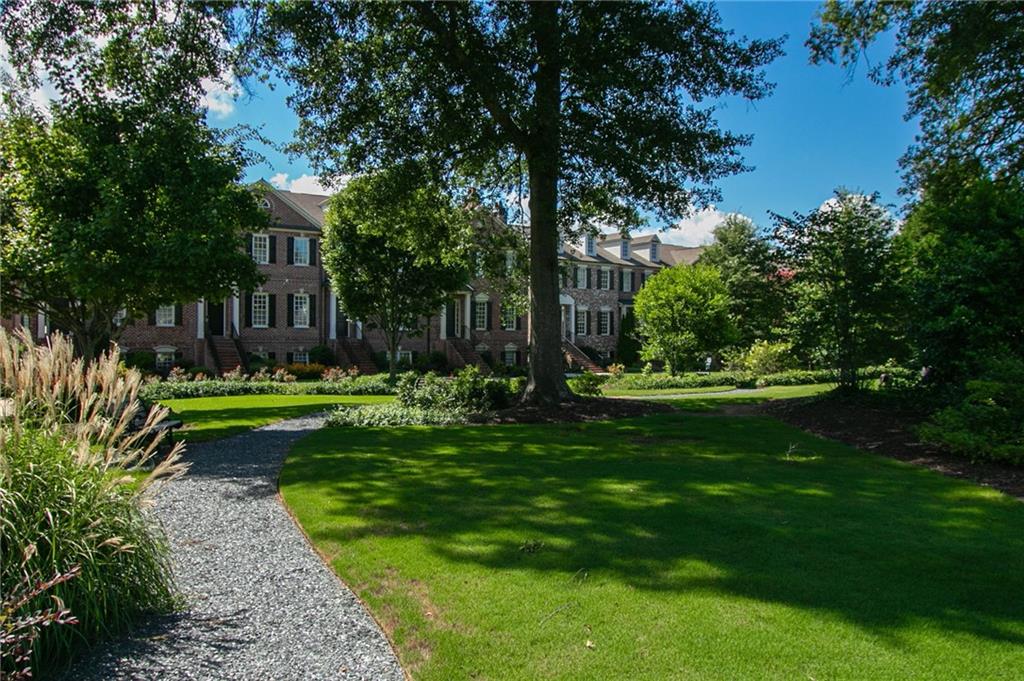 535 Rose Garden Lane
