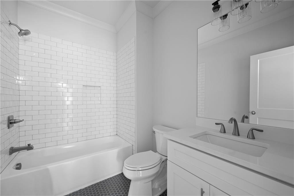 965 Boulevard SE Unit A