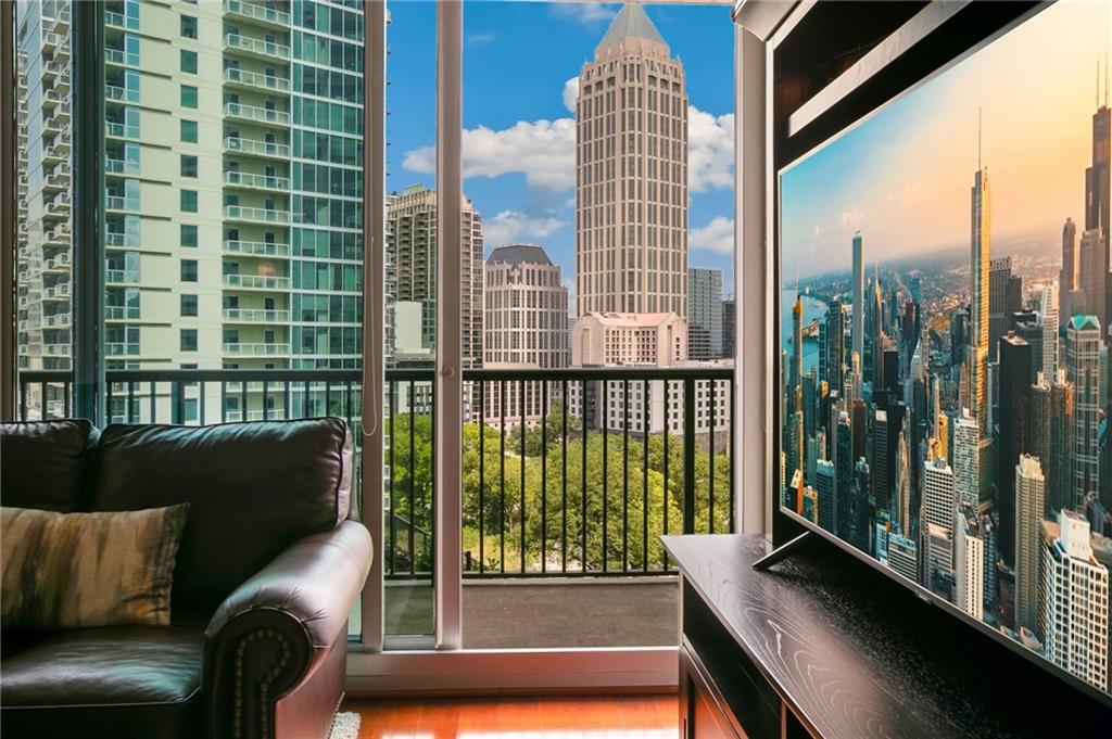 1080 Peachtree Street Unit 1001