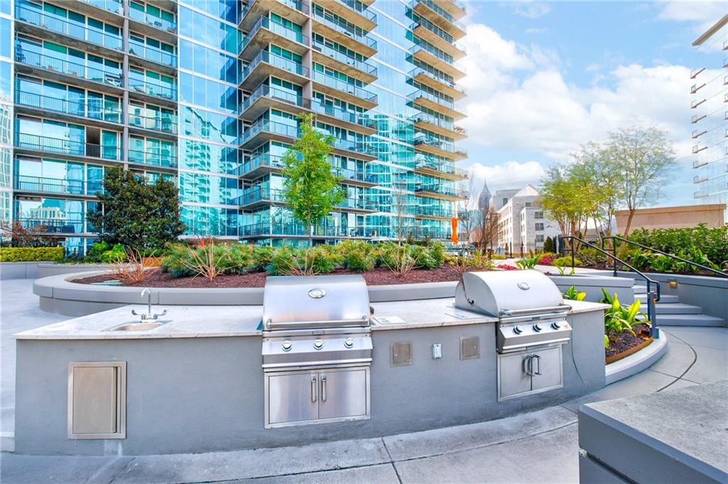 1080 Peachtree Street Unit 1001