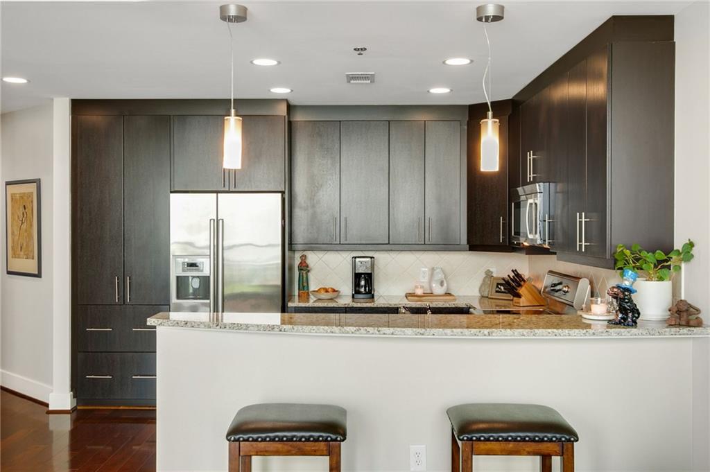 1080 Peachtree Street Unit 1001