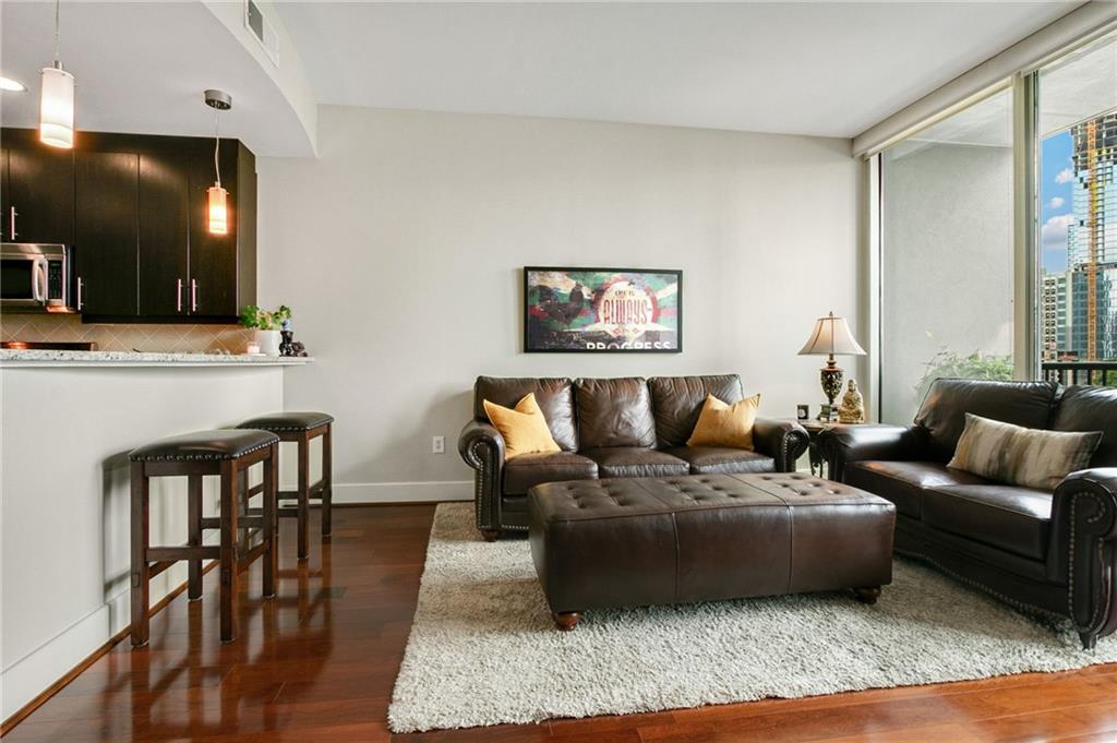 1080 Peachtree Street Unit 1001