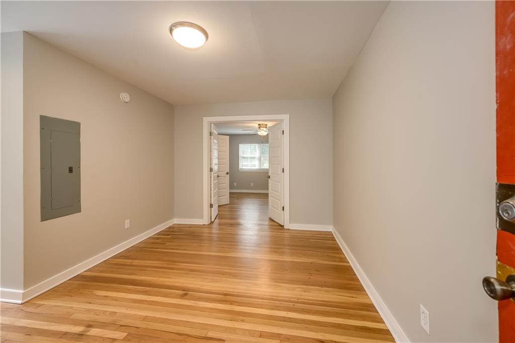 880 Saint Charles Avenue NE Unit 7