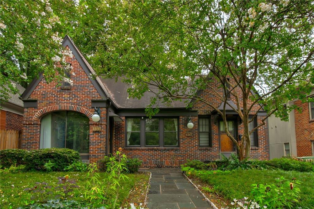 731 Greenwood Avenue NE