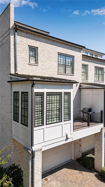 18 Peachtree Avenue NE Unit 4