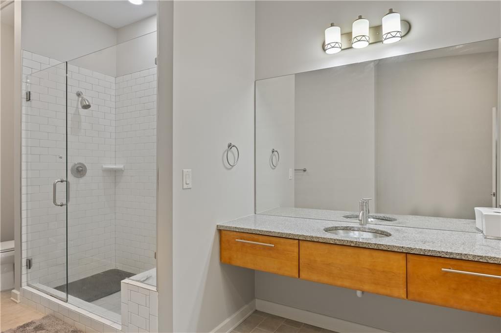 1430 Dresden Drive NE Unit 215