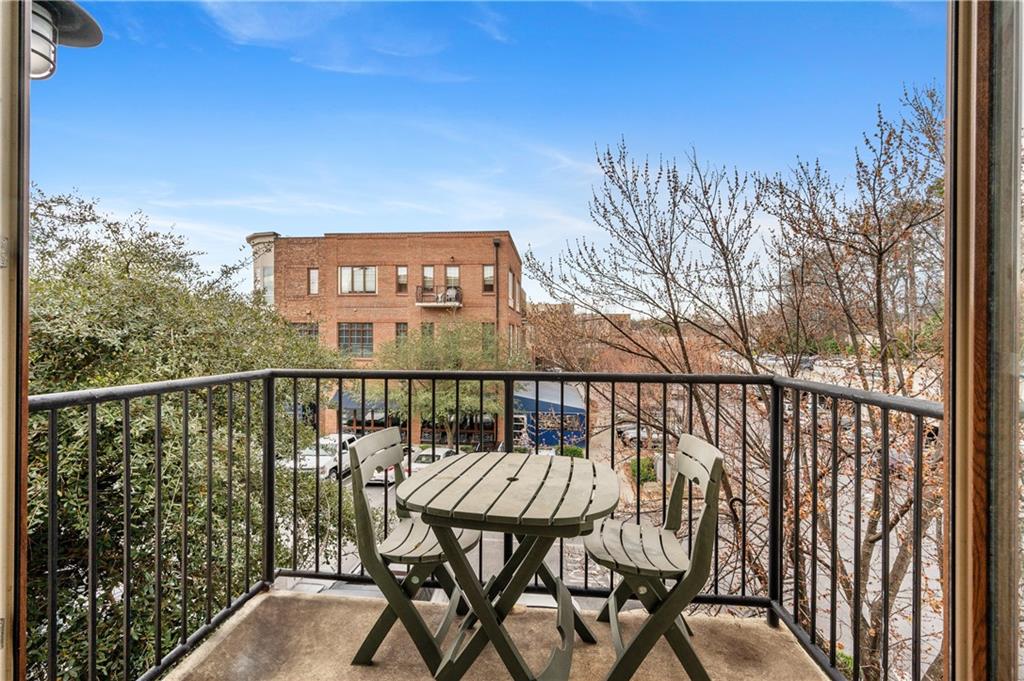 1430 Dresden Drive NE Unit 215