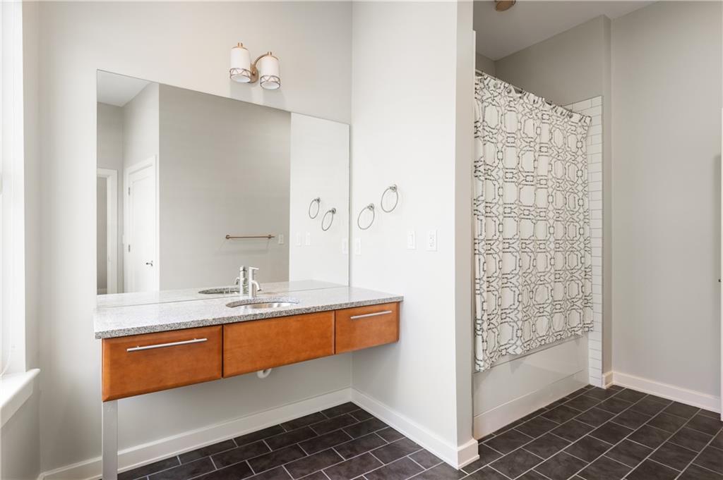 1430 Dresden Drive NE Unit 215