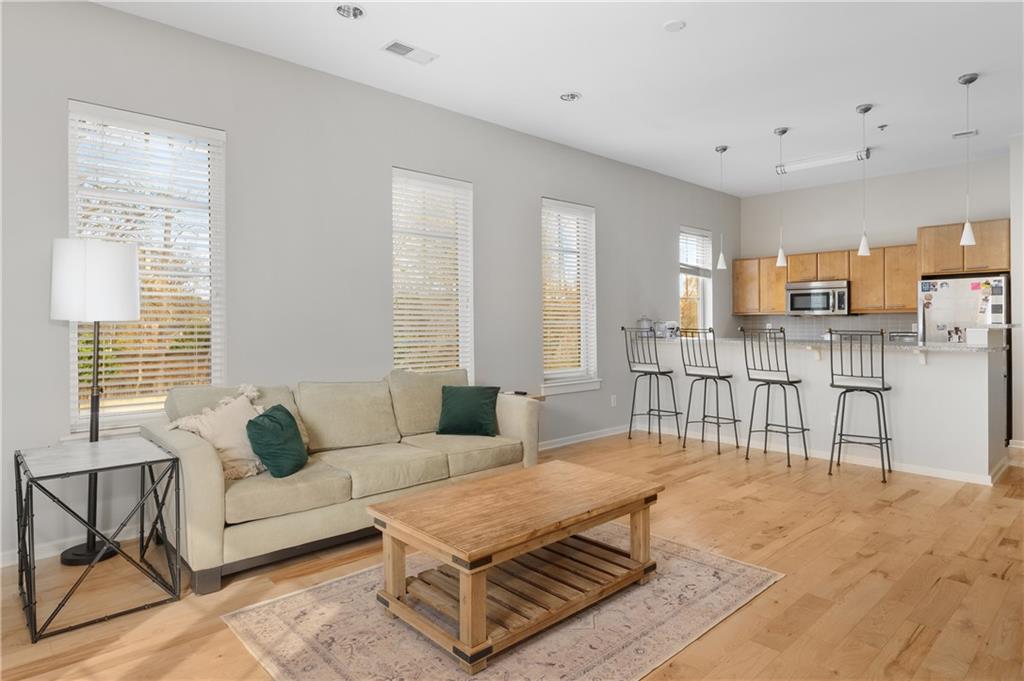 1430 Dresden Drive NE Unit 215