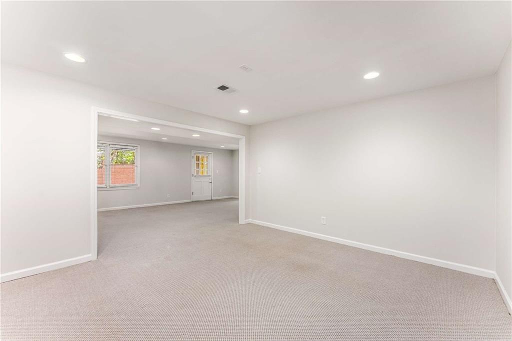 3010 Eglantine Court