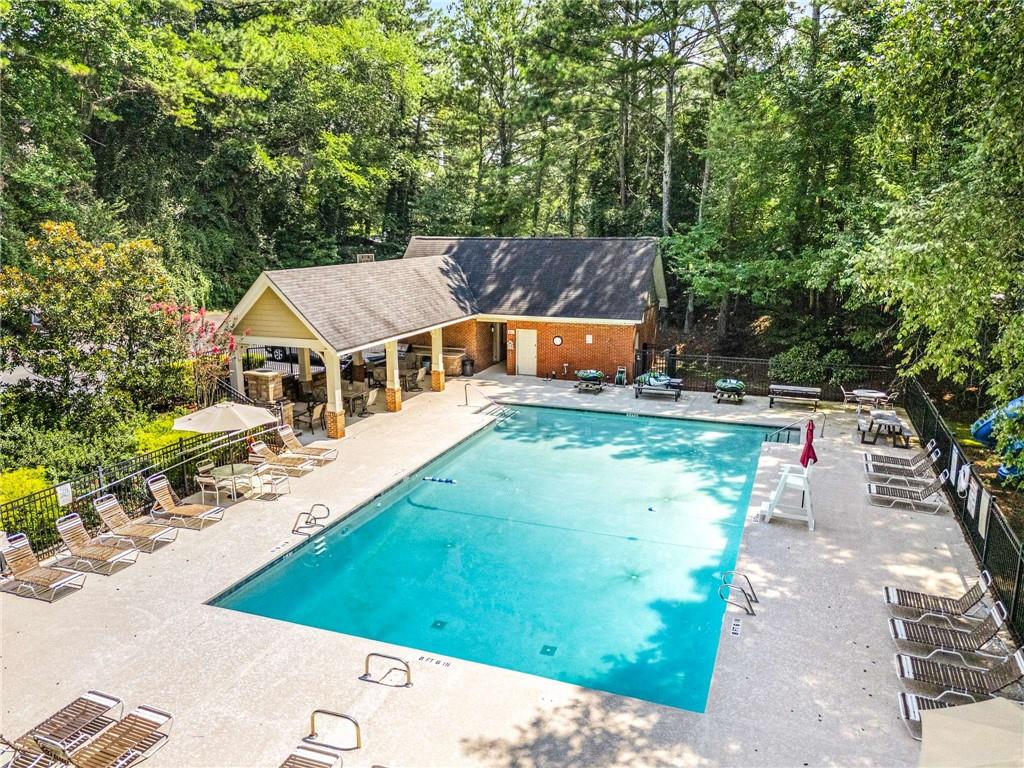 3010 Eglantine Court