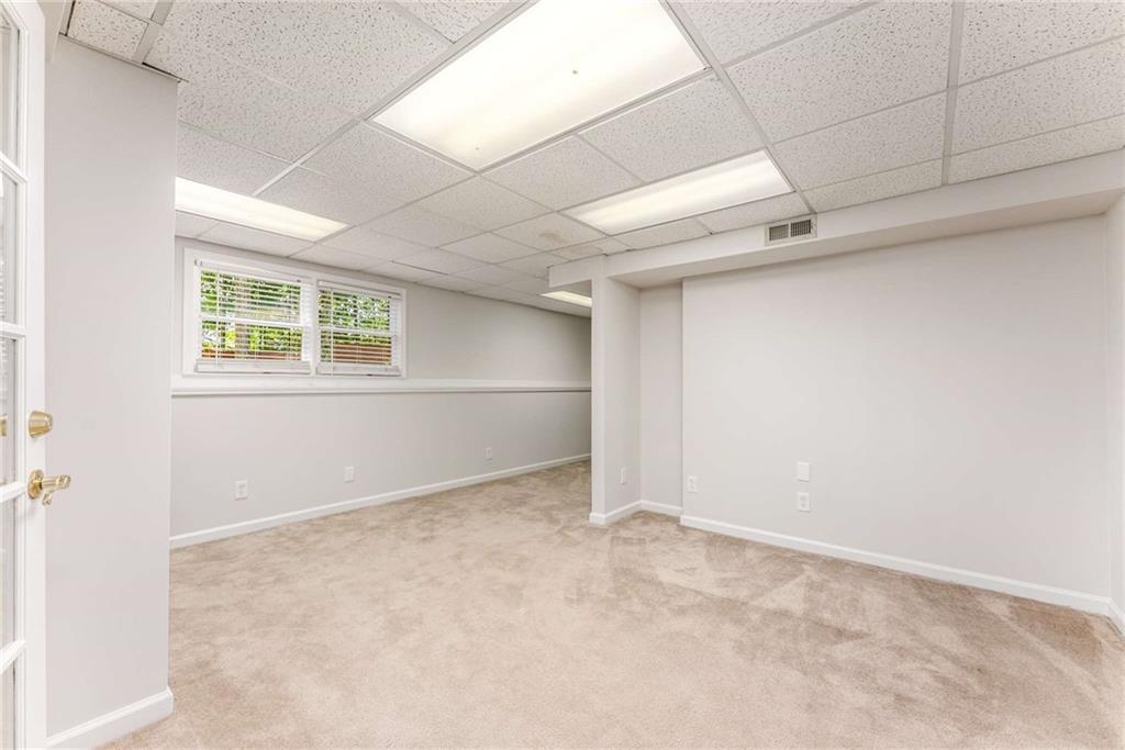 3010 Eglantine Court