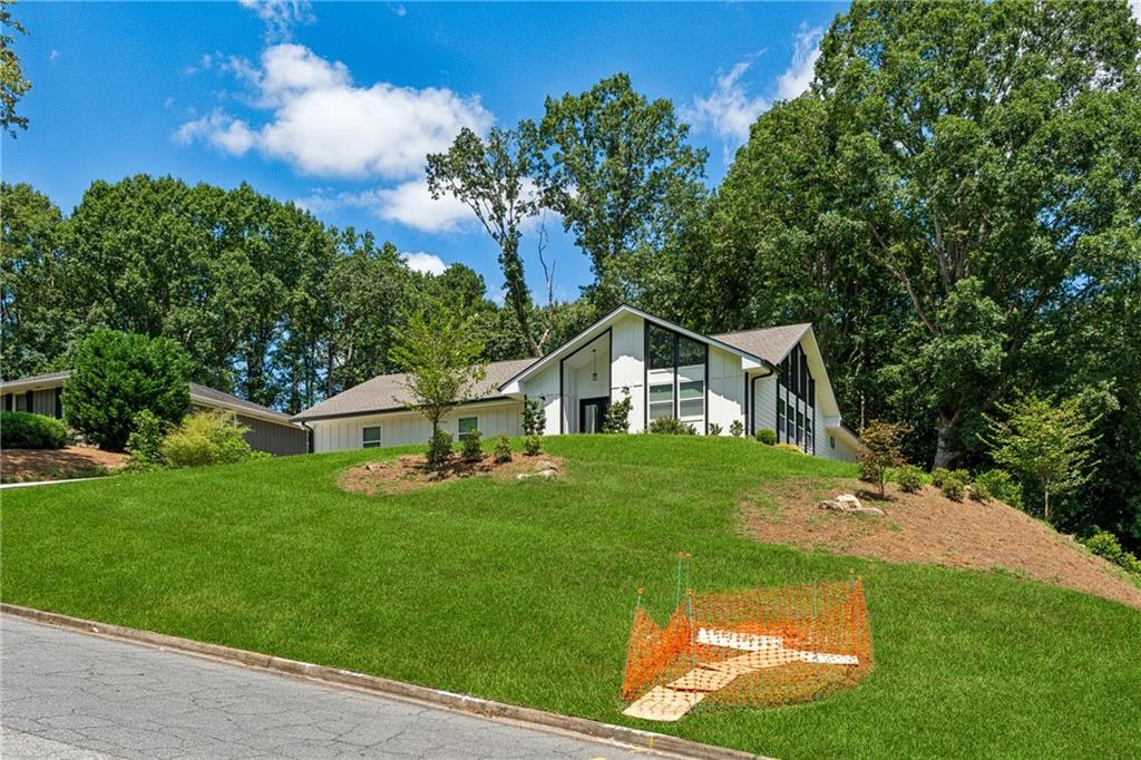 1365 Oakhaven Drive