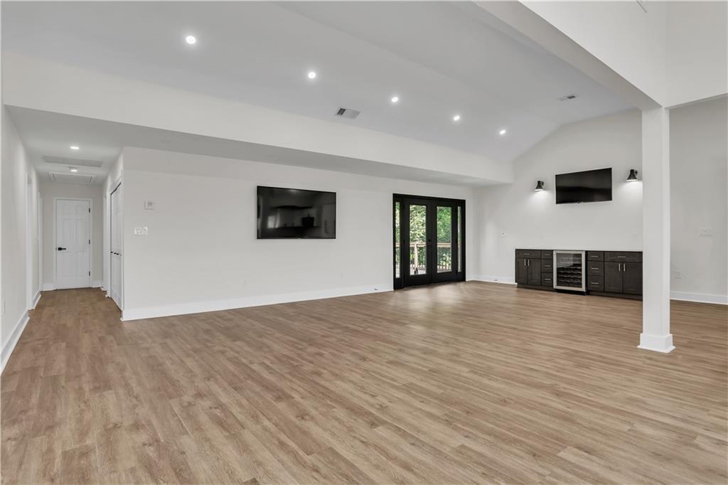 1365 Oakhaven Drive