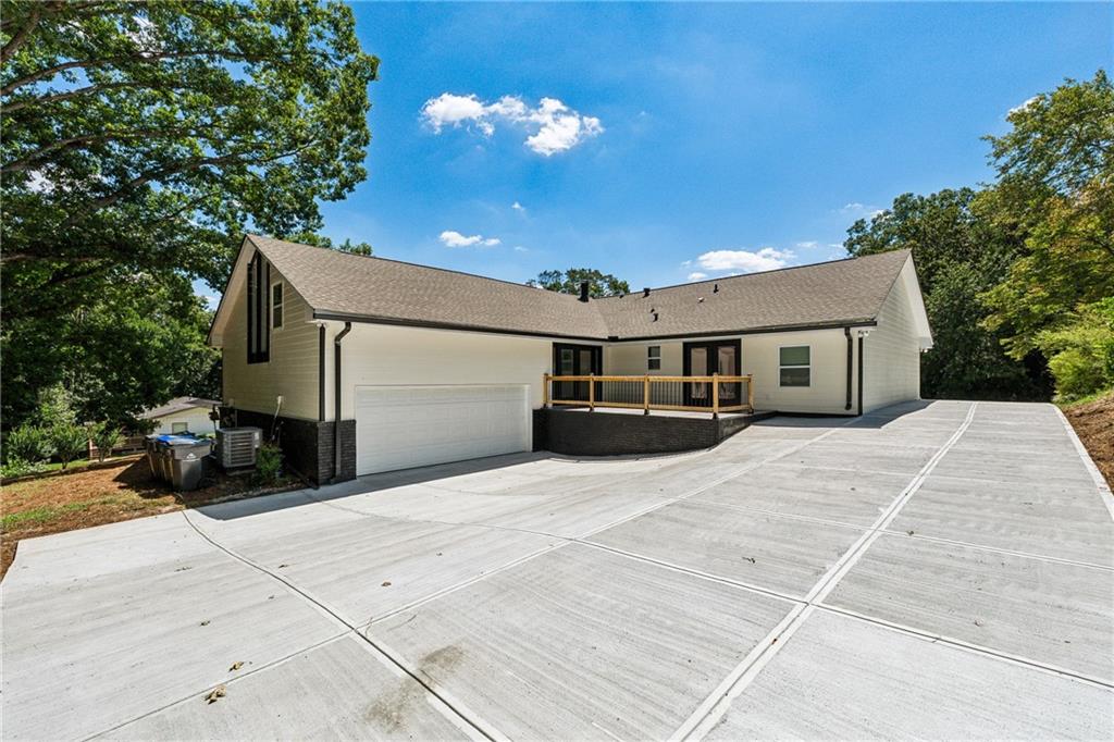 1365 Oakhaven Drive